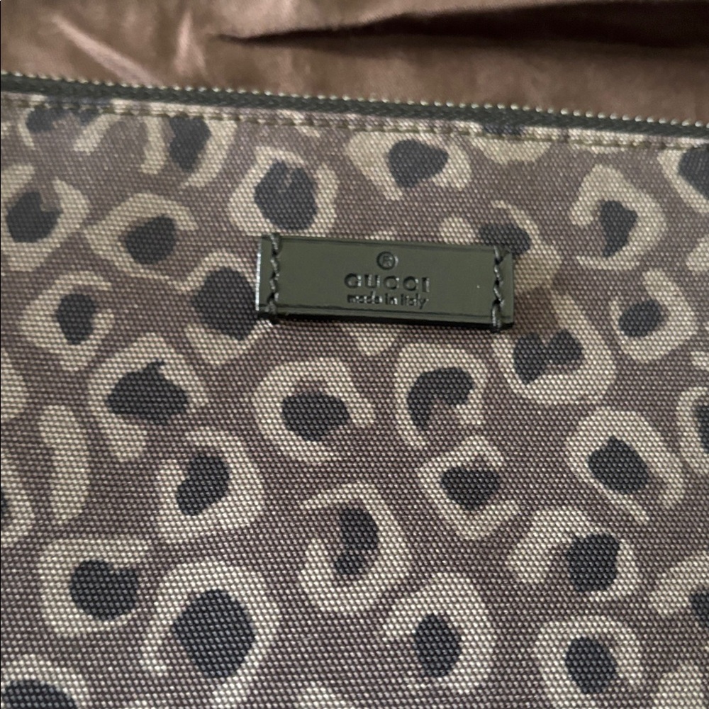 GUCCI pouch bag canvas gray clutch bag L-shaped zipper logo - Picture 4 of 12